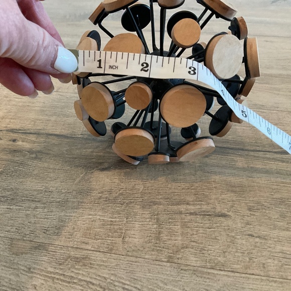 MID CENTURY MODERN ROUND SPHERE FROM LIVING SPACES 2 SPHERES 5” & 7” APPROXIMATE - Picture 2 of 3